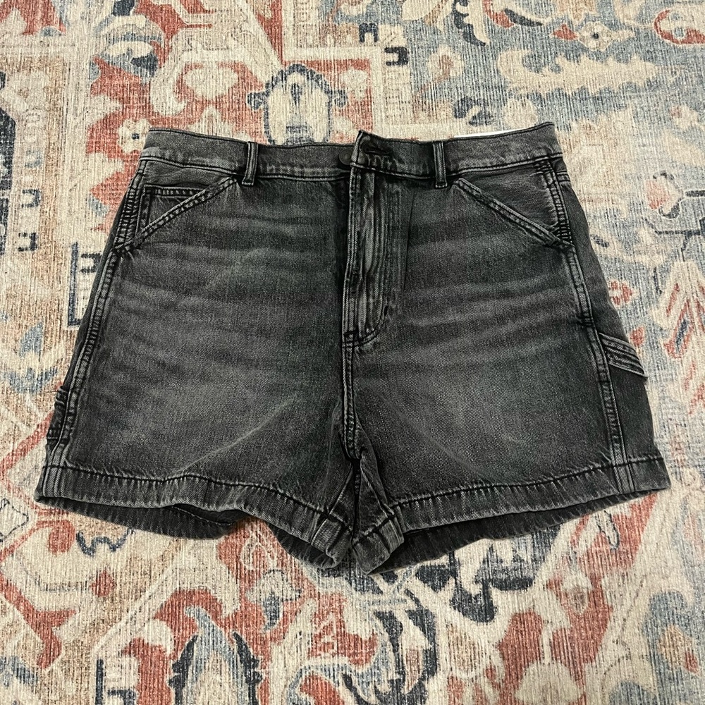 American Eagle Highest Rise 90’s Boyfriend Short